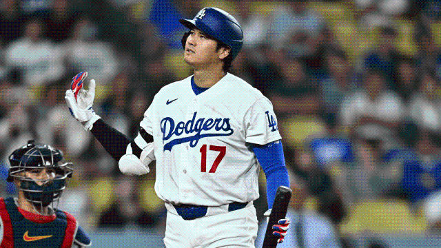 Shohei Ohtani en duda con los Dodgers por desgaste físico extremo tras noche de cuatro ponches.