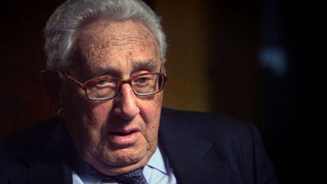 Henry Kissinger falleció a los 100 años de edad.