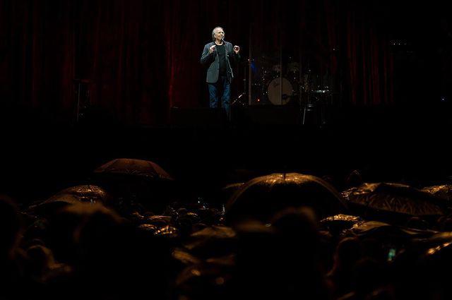 Se despide de los mexicanos Joan Manuel Serrat con concierto en el Zócalo de la CDMX