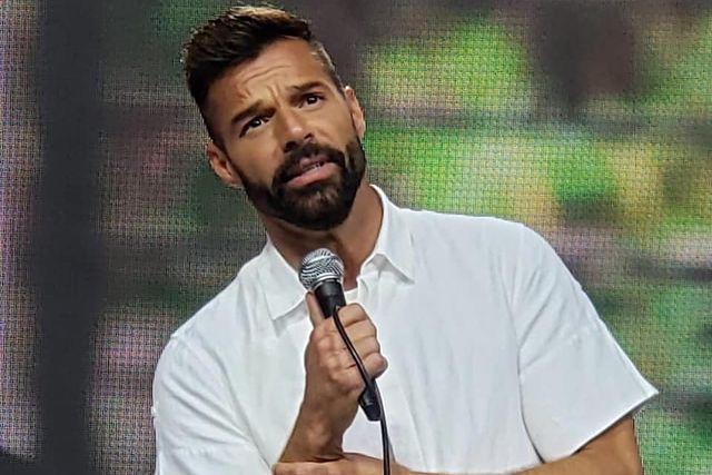 ‘Enfrentaré el proceso con responsabilidad’, dice Ricky Martin sobre acusación de violencia doméstica