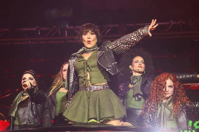 Alejandra Guzmán pospone gira tras cirugía