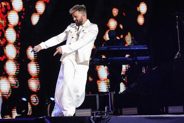 Emiten orden de restricción contra Ricky Martin en Puerto Rico