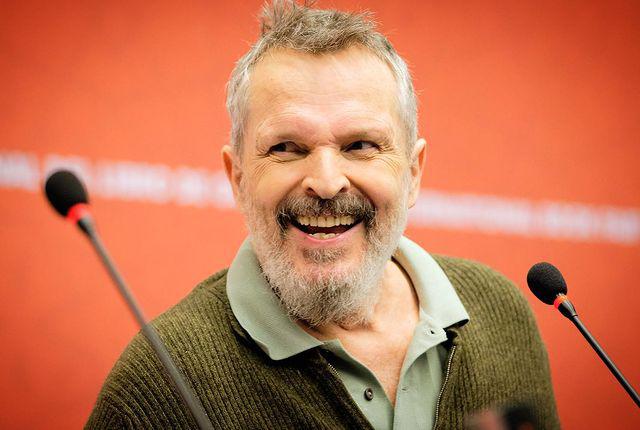 Miguel Bosé comparte sus historias secretas en la FIL