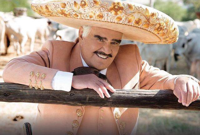 Vicente Fernández se enteró que ganó un Grammy Latino.