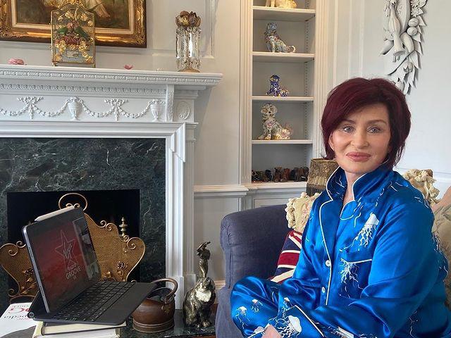 Sharon Osbourne fue hospitalizada emergencia mientras grababa un programa