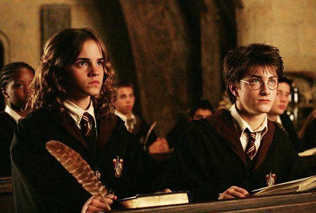 Emma Watson y Daniel Radcliffe como “Hermione” y “Harry”.