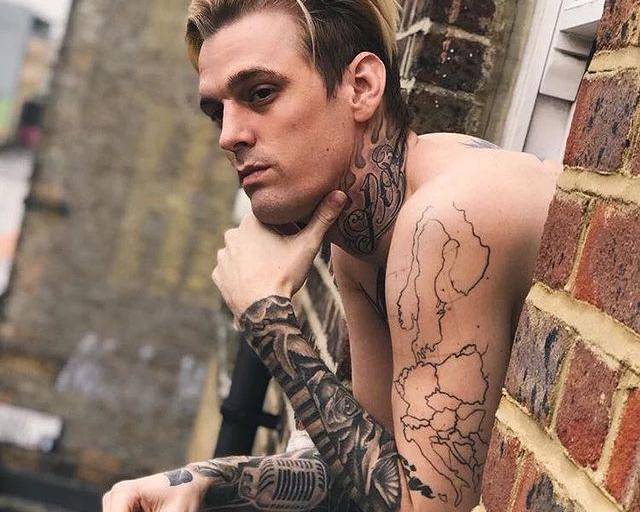 Muere el cantante y actor Aarón Carter a los 34 años