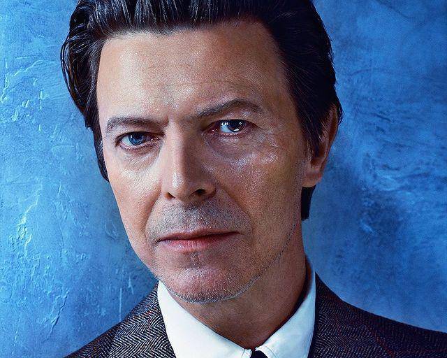 Venden a Warner los derechos sobre las canciones de David Bowie