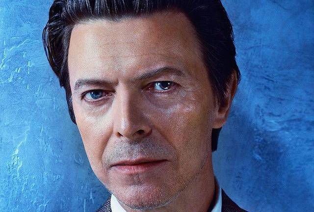 Venden a Warner los derechos sobre las canciones de David Bowie