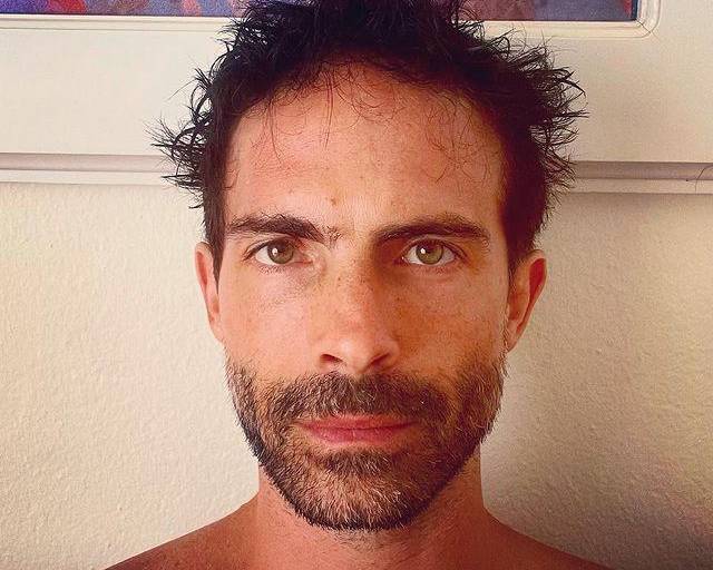 Osvaldo Benavides confirma la muerte del actor desaparecido en su película ‘Noche de bodas’