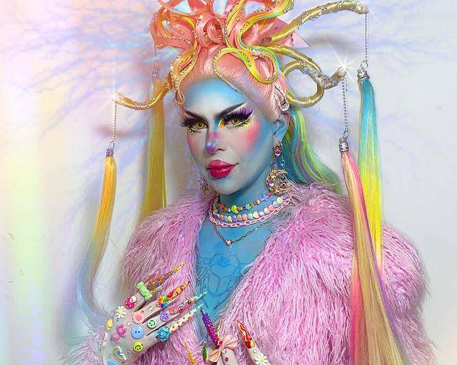 Dimittra busca llegar a La Más Draga