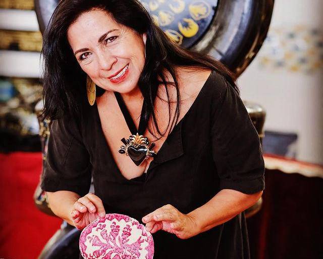 El arte social es una experiencia de apoyo, dice Betsabeé Romero