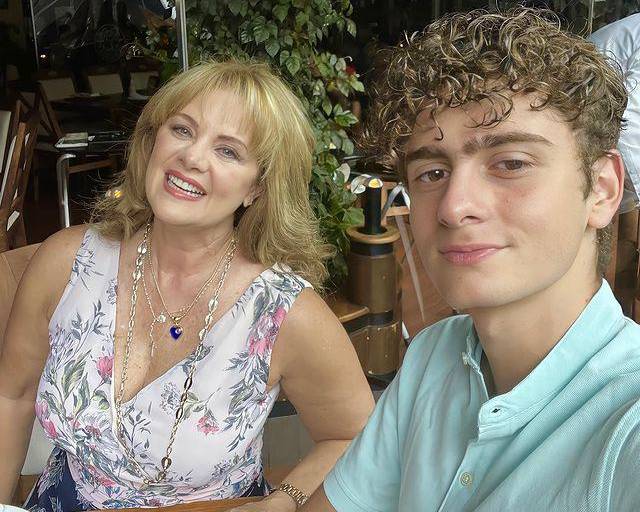 Erika Buenfil revela que su hijo ya conoció a su papá Ernesto Zedillo Jr