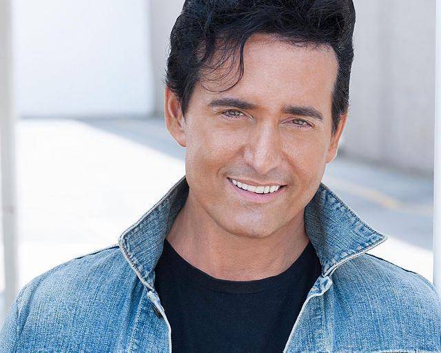 Carlos Marín, integrante de Il Divo, está en coma inducido; aseguran está grave