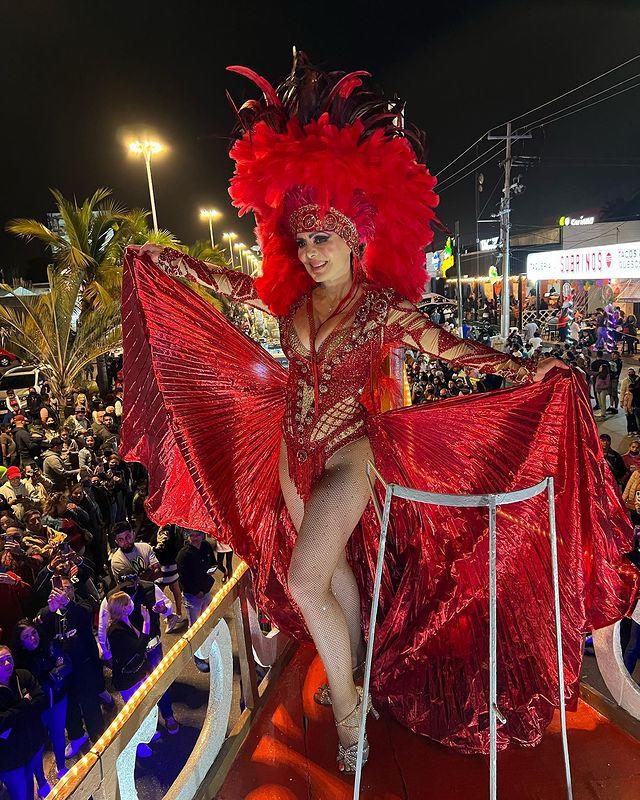 $!Brilla Maribel Guardia en el Carnaval de Mazatlán