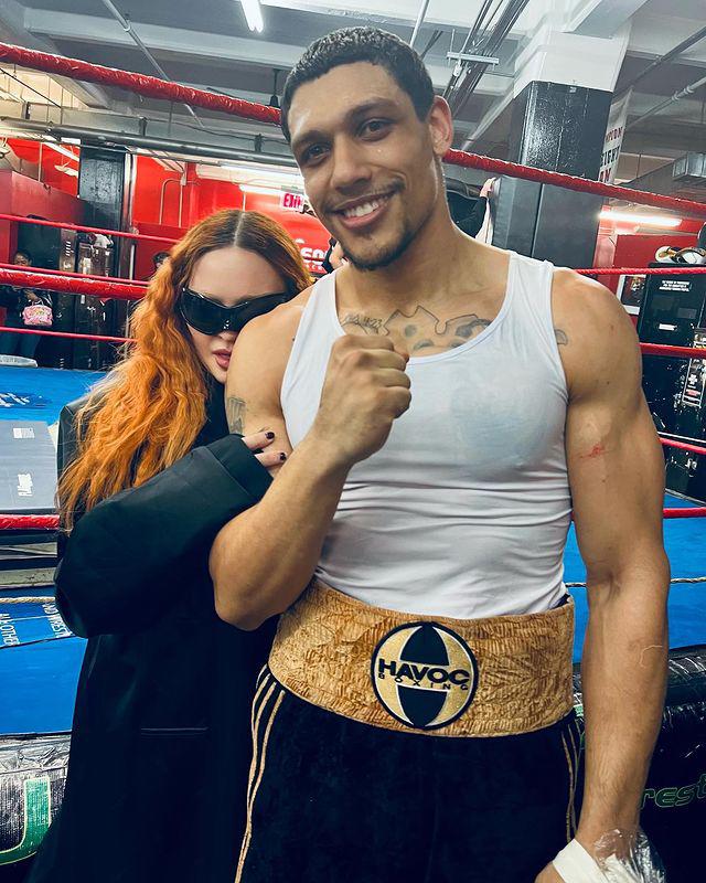 $!Estrena Madonna novio, un joven entrenador de boxeo de 29 años