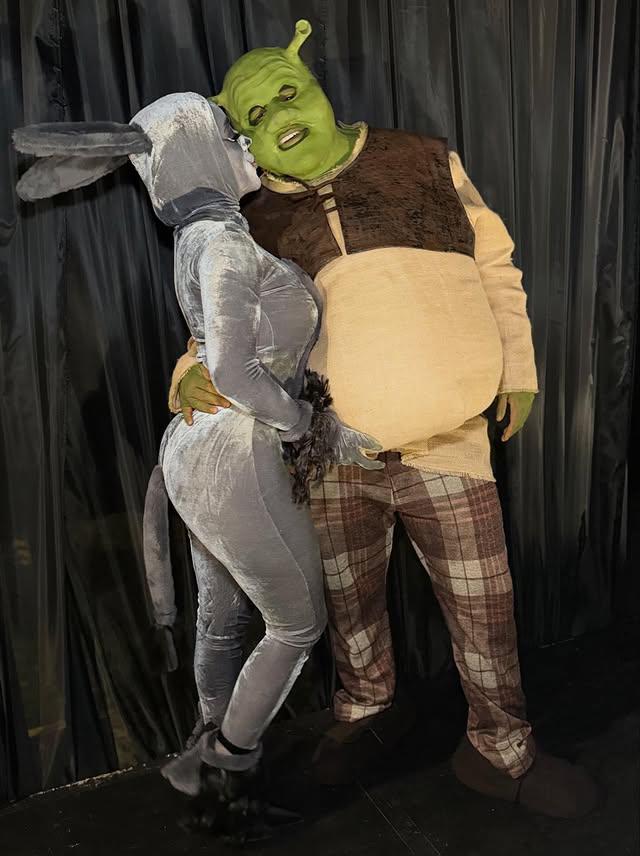 $!De Shrek y Burro, los disfraces de Eduin Caz y su esposa Daisy Anahy para este Halloween