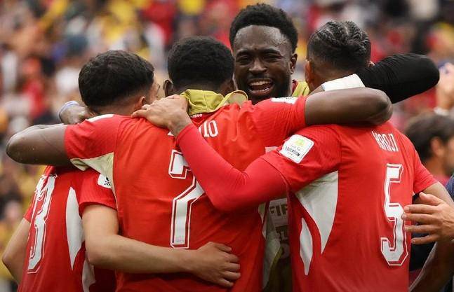 Suiza llevó el encuentro sin goles hasta los penaltis, donde terminó por imponerse.