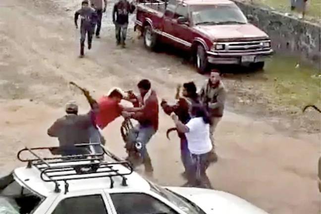 Aumenta a 14 la cifra de muertos en la masacre de Texcaltitlán, EdoMex
