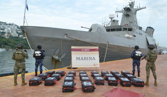 Asegura Semar dos barcos que transportaban cocaína frente a Acapulco