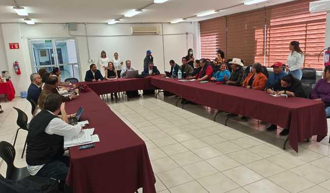 Semarnat acude a Hermosillo y se reúne con personas afectadas por Río Sonora