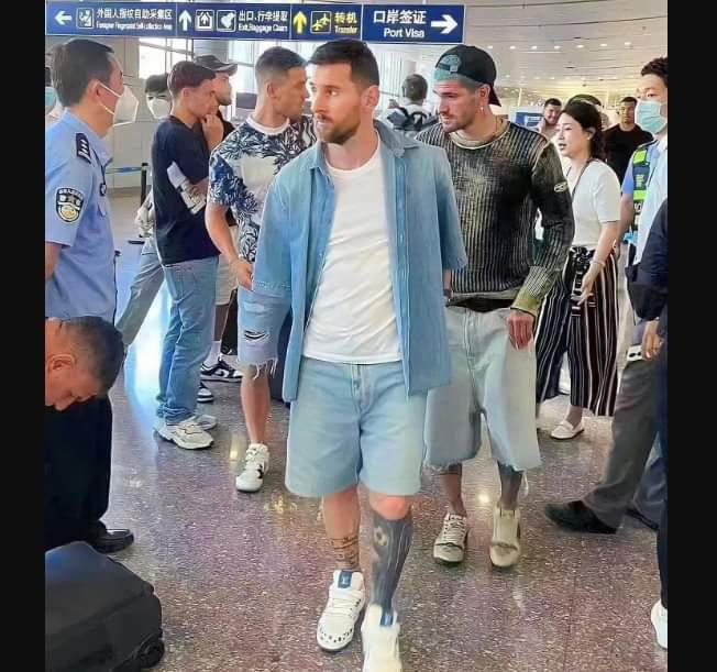$!#Video | Messi es retenido por migración al llegar a China