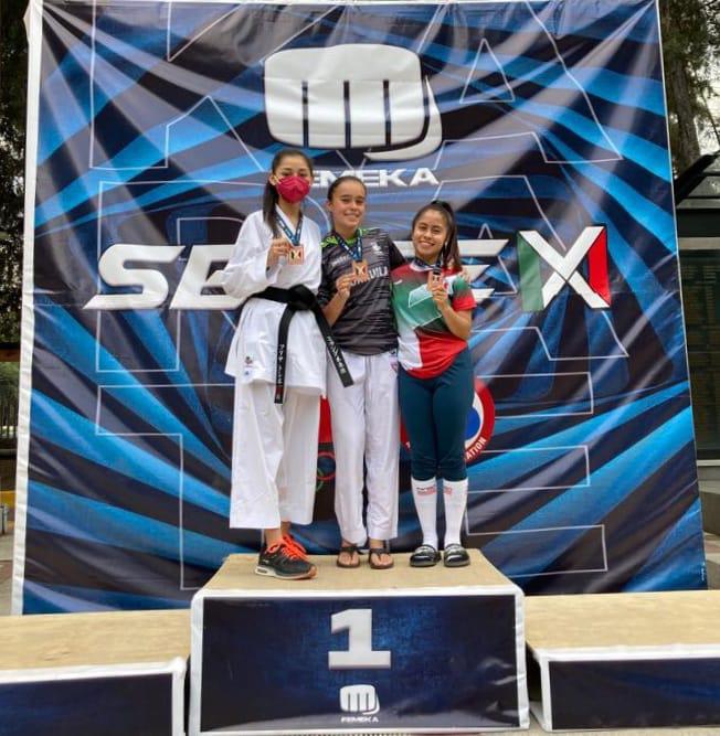 $!Mazatlecos cosechan cuatro preseas de bronce en la Serie MX de Karate Do