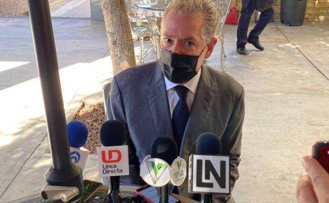 El Diputado Luis Javier de la Rocha Zazueta.