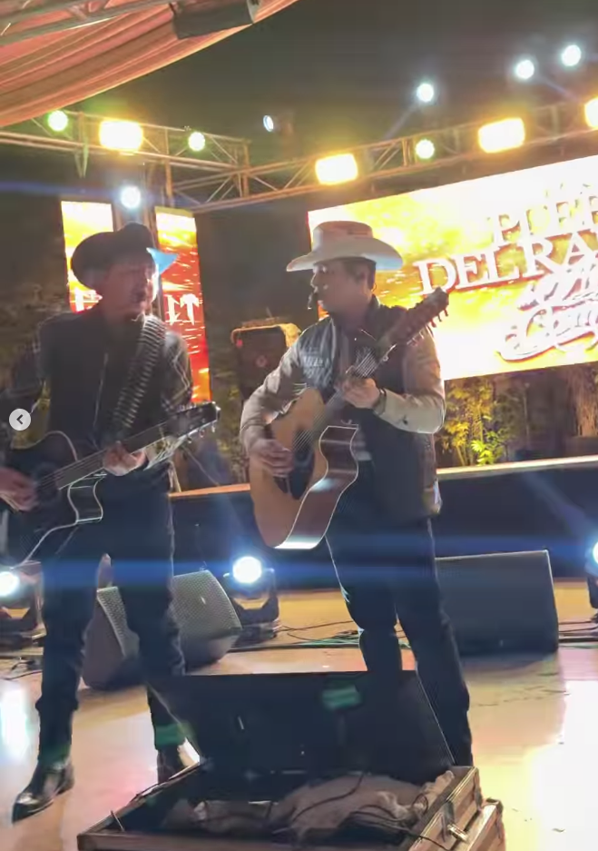 $!Los Plebes del Rancho amenizan la posada.