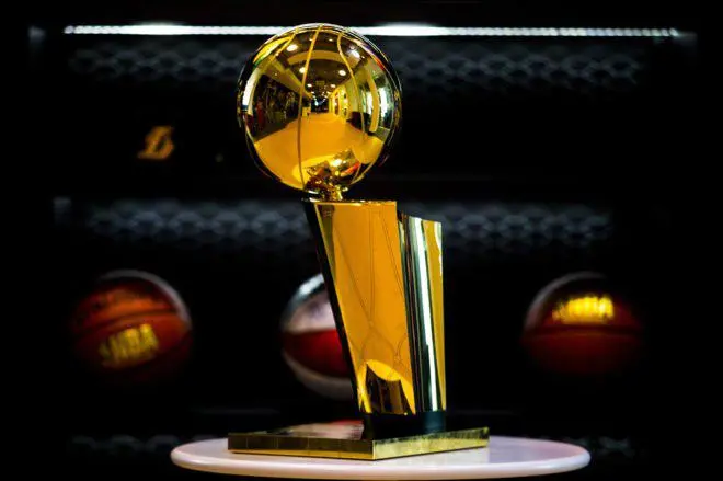 $!Regresan imagen de trofeo, logotipo a canchas para las Finales de la NBA 2026