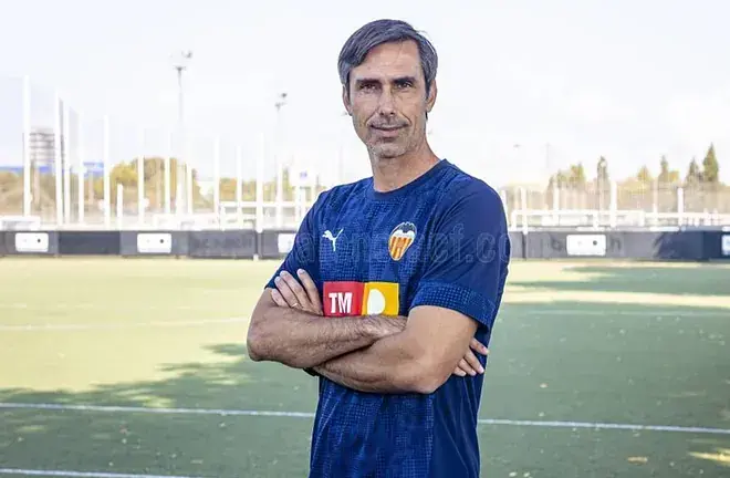 El técnico viajaba con su familia en una embarcación turística que volcó en el Parque Nacional de Komodo.