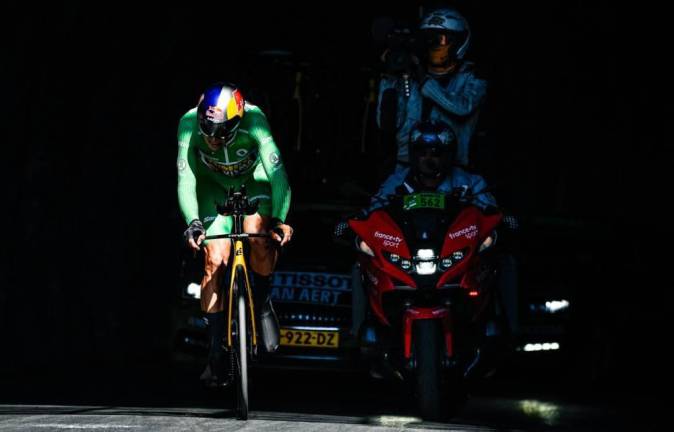 Wout van Aert se impuso este sábado en la contrarreloj del Tour de Francia.