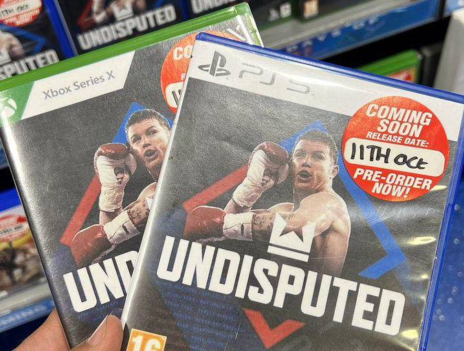 Canelo Álvarez y Julio César Chávez, figuras del videojuego Undisputed