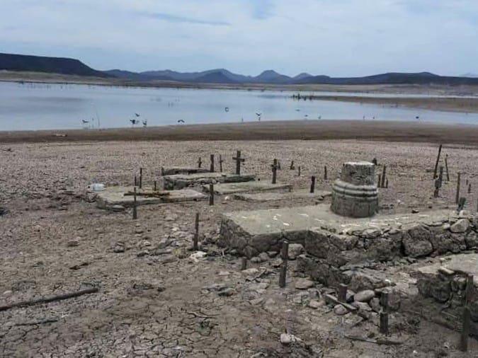 $!Con misa en las ruinas de El Mahone, en la presa Miguel Hidalgo, imploran por lluvias