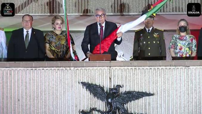 #Video | El Gobernador Rocha Moya encabeza ceremonia del Grito de Independencia