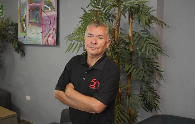 Enrique Bonilla dejó una trayectoria de casi 30 años dedicada a la edición periodística.