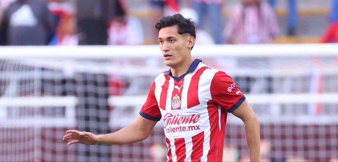 Indisciplina de Chiquete pone en riesgo su traspaso a Cruz Azul y la relación con Chivas