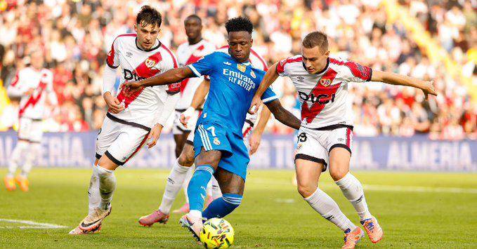 Real Madrid empata sin goles ante Rayo y mantiene el liderato en LaLiga