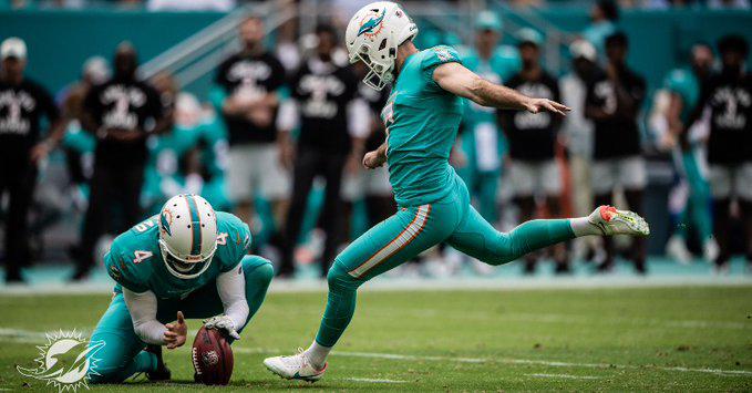 Dolphins aseguran el último lugar en los playoffs de la AFC