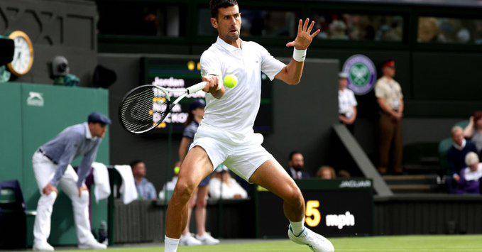 Djokovic extiende su leyenda en Wimbledon