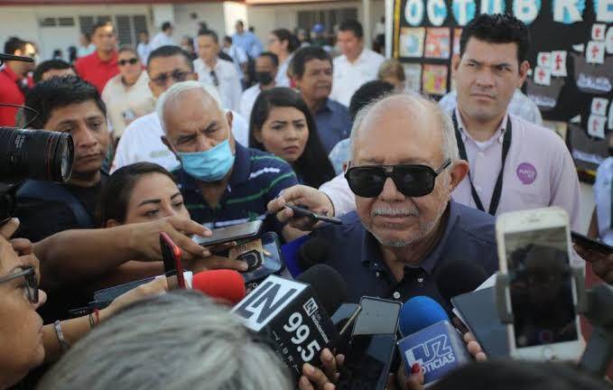 Luis Guillermo “El Químico” Benítez Torres, Secretario de Turismo.