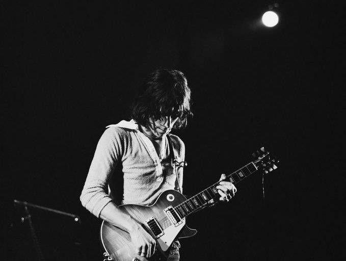 Muere Jeff Beck, considerado uno de los mejores guitarristas del mundo