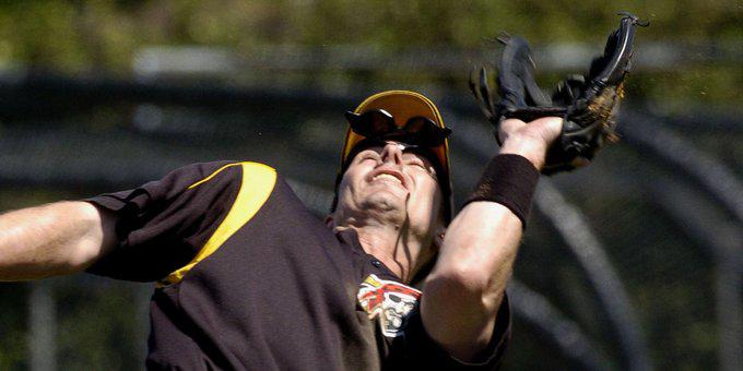 $!Piratas de Pittsburgh pactan con su primera coach mujer