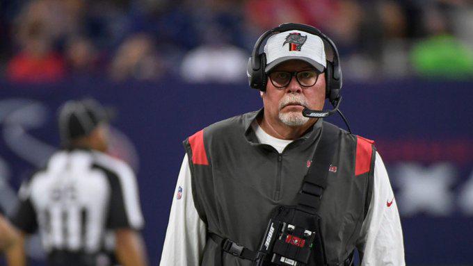 $!Bruce Arians podrá dirigir a los Buccaneers tras superar los protocolos de Covid-19
