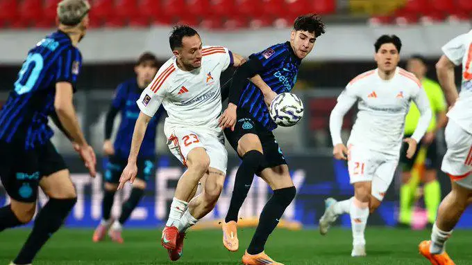 $!Inter mantiene el liderato; Johan Vásquez y Genoa caen en San Siro