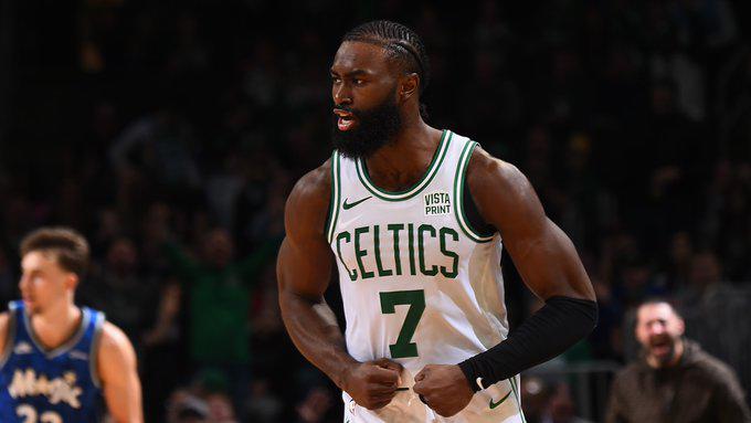 Los Celtics enseñan al Magic quién manda en el Este