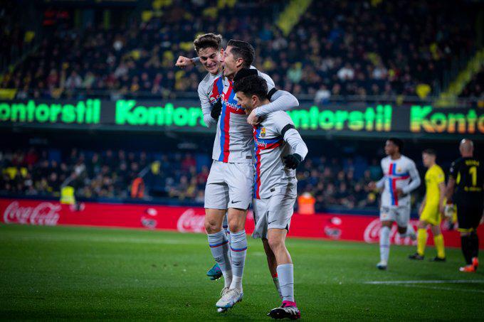 Pedri mantiene viva la racha del Barcelona