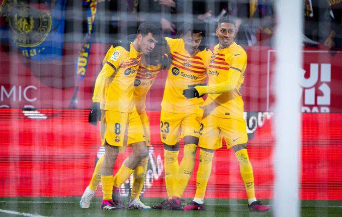 Barcelona se afianza en la cima con su trinfo de 1-0 en Girona.