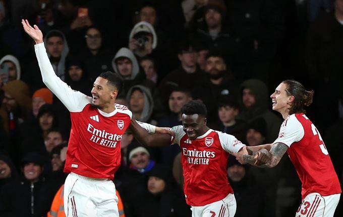 Arsenal logró instalarse en las semifinales de la Carabao Cup.