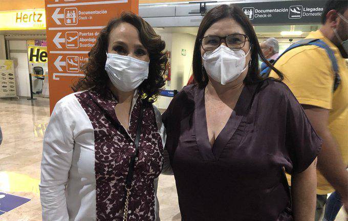 Dolores Padierna e Imelda Castro Castro.